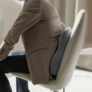 Suporte Lombar Ergonômico Lumbio  -  Mais conforto para quem passa horas sentado.